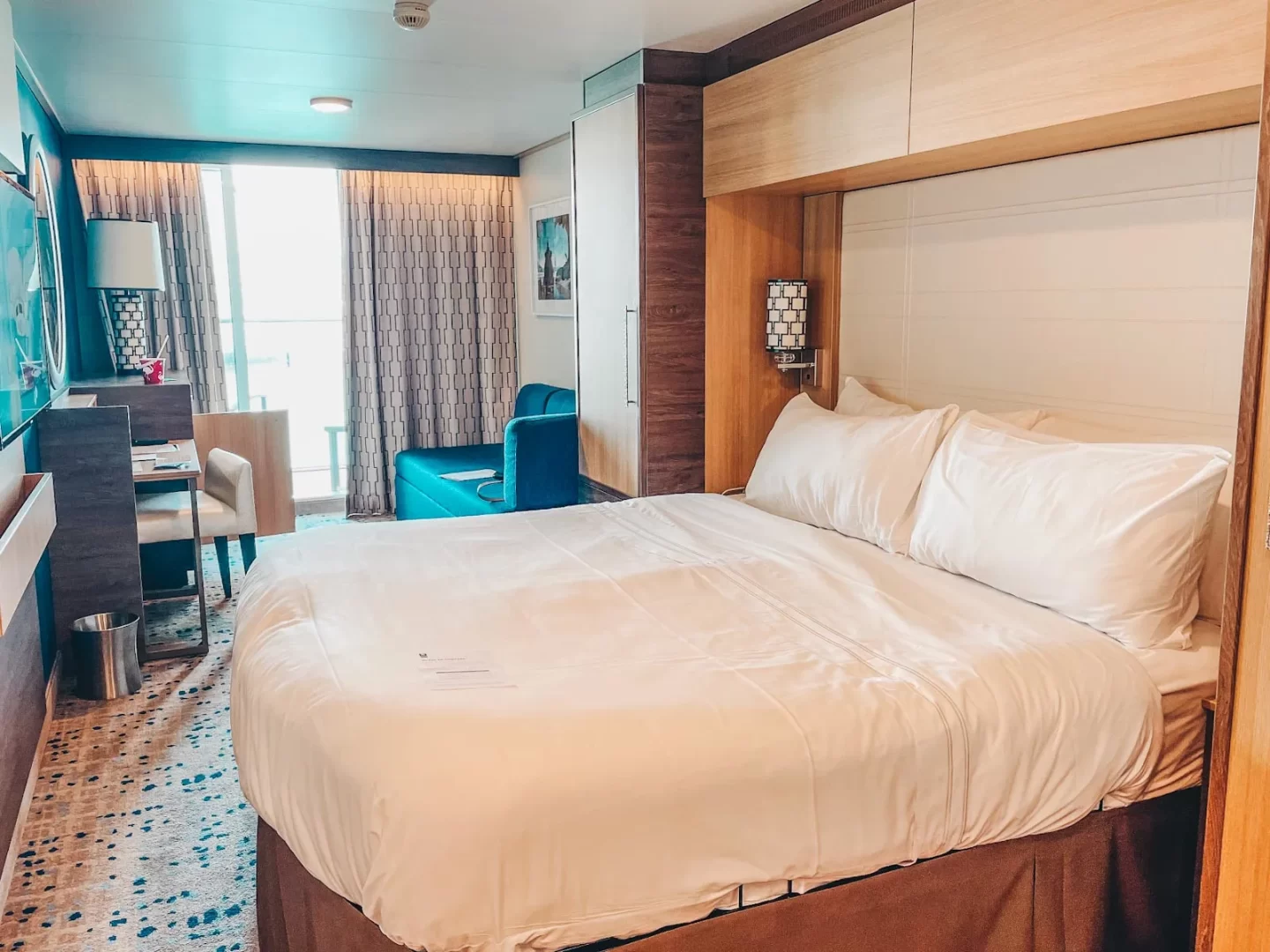 A weekend trip on Anthem of the Seas, a Qauntum Class Ship Cabin