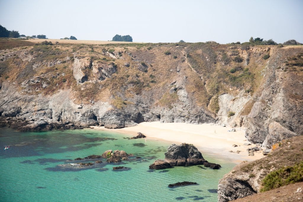 10 Stunning Beaches in Belle-Île off the coast of Brittany www.minitravellers.co.uk