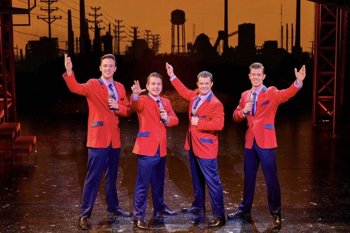 Review | Jersey Boys | Liverpool Empire www.minitravellers.co.uk