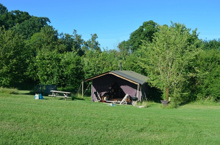 New Barn Farm | Featherdown Campsite near London
