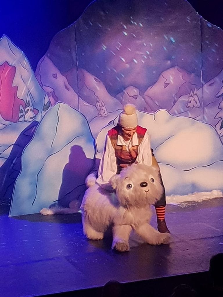 Review | Lily and the Snow Bear at The Met Theatre