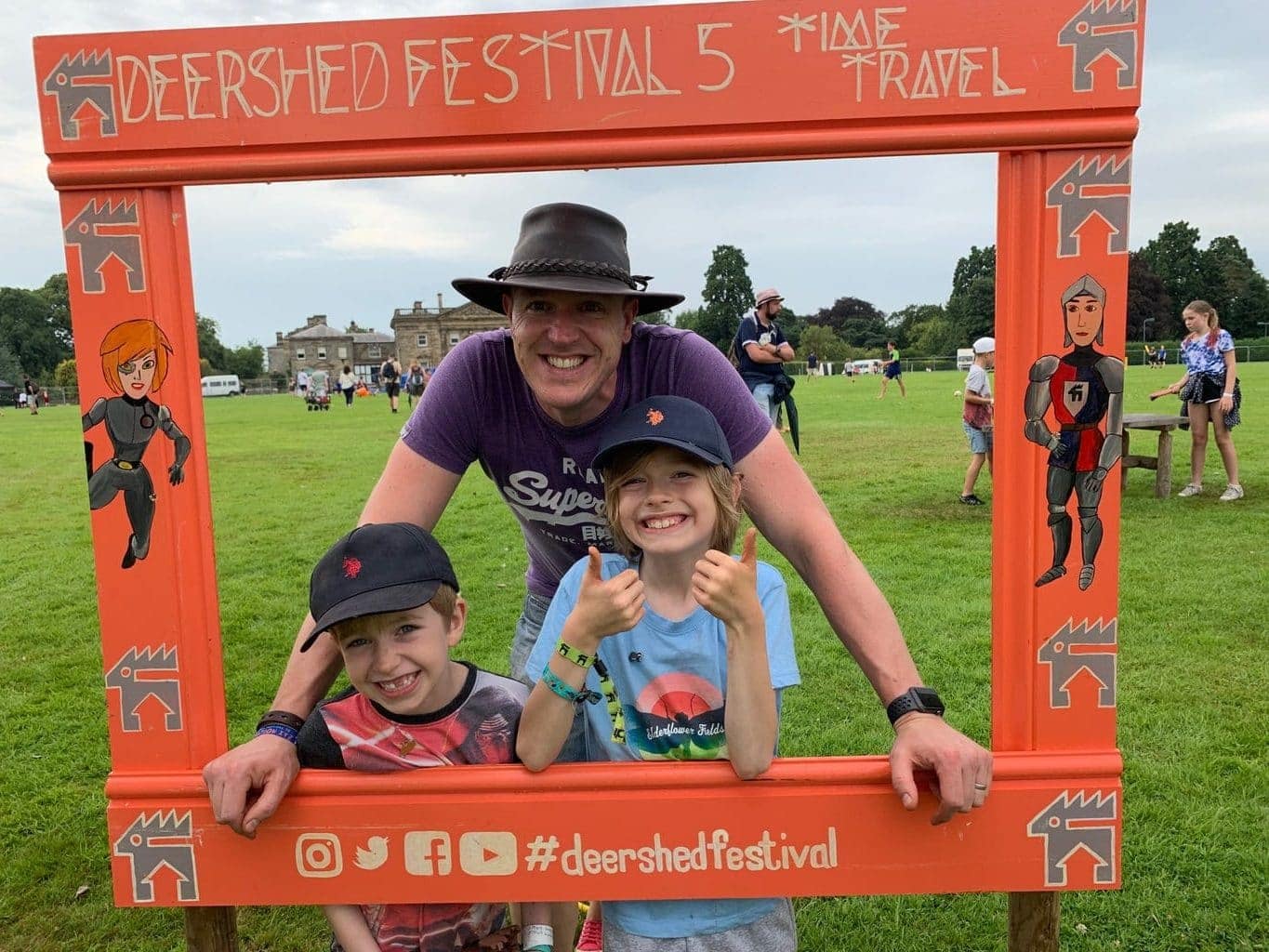 Review | Deer Shed 2019 - 10 Tips for surviving a Muddy Festival