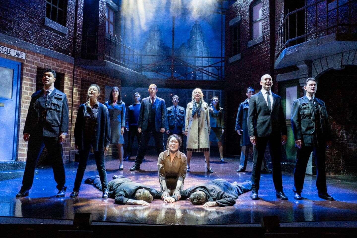 Review | Blood Brothers at Liverpool Empire