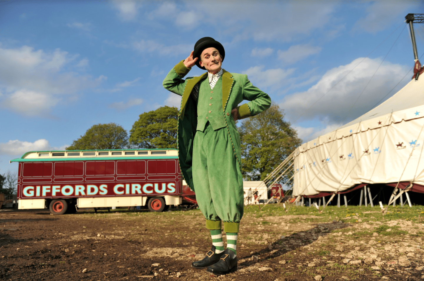Review | Giffords Circus - 2021 Tour - The Hooley