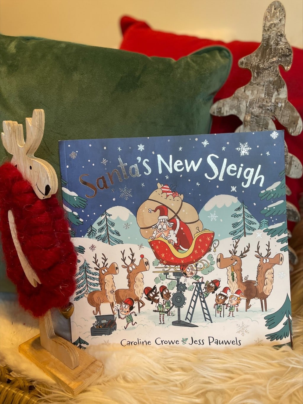 Santa’s New Sleigh – Caroline Crowe (author), Jess Pauwels (illustrator) Faber & Faber (publisher)